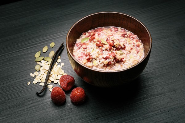 Real Field Meal Light Meal Müsil mit Beeren
